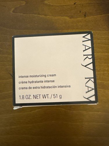 Mary Kay Intense Moisturizing Cream – 1.8 oz / 51 g (For Dry Skin)