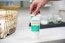 Facial Moisturizer with SPF 30 - Mineral Sunscreen - 2.5fl oz - Formulated Wi...