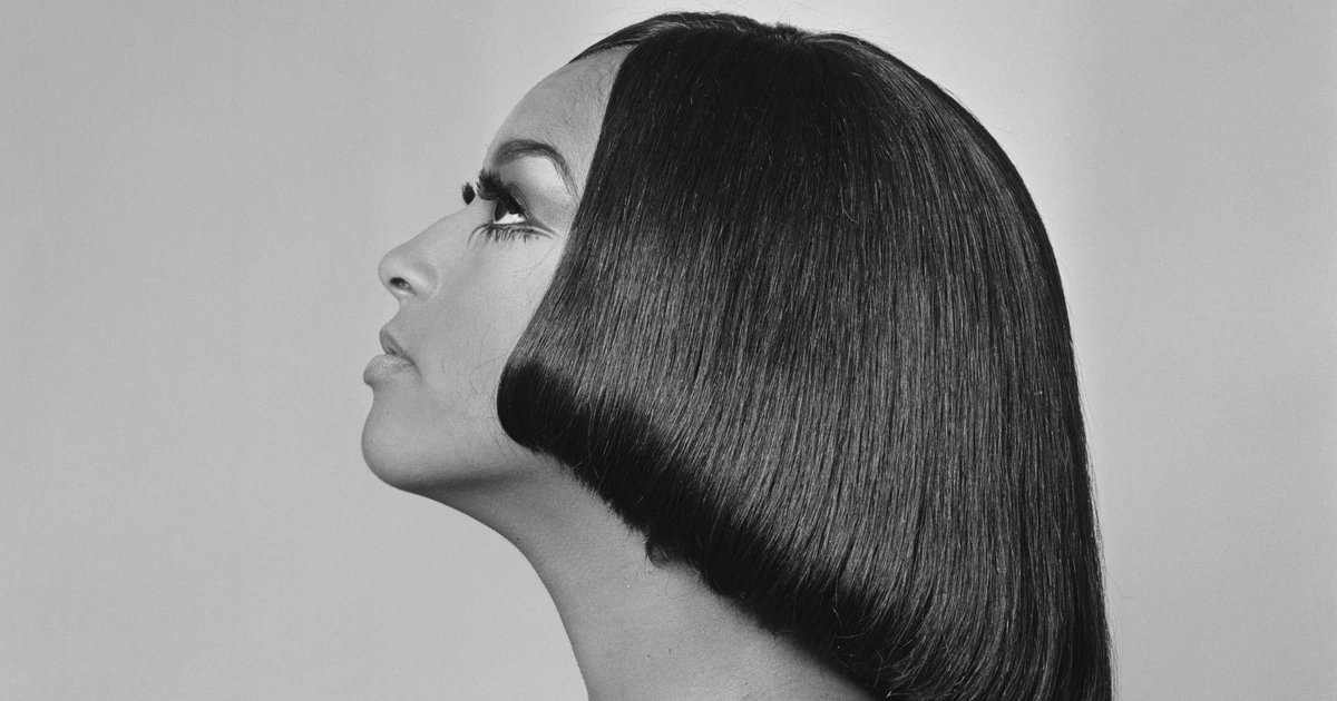 The Beauty And Wellness Trends ESSENCE Editors Are Practicing This Season – essence.com
